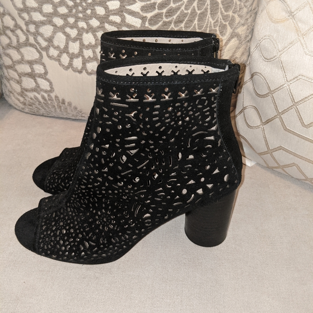 Ankle booties